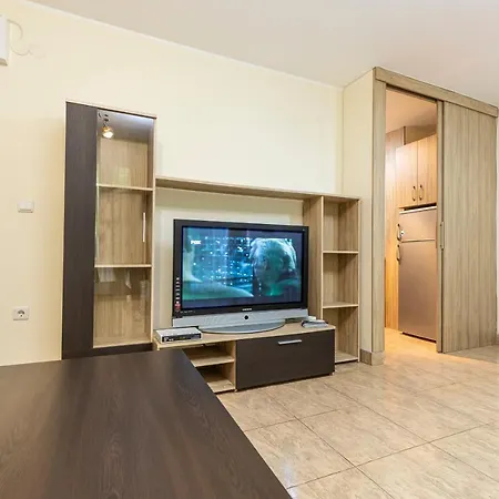 1bd In A Calm Area Near The Centre By Flat Mаnager 普罗夫迪夫