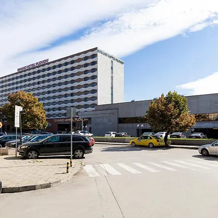 1bd In A Calm Area Near The Centre By Flat Mаnager Plovdiv